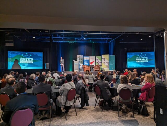 colloque_dd__750x550_q90_subsampling-2